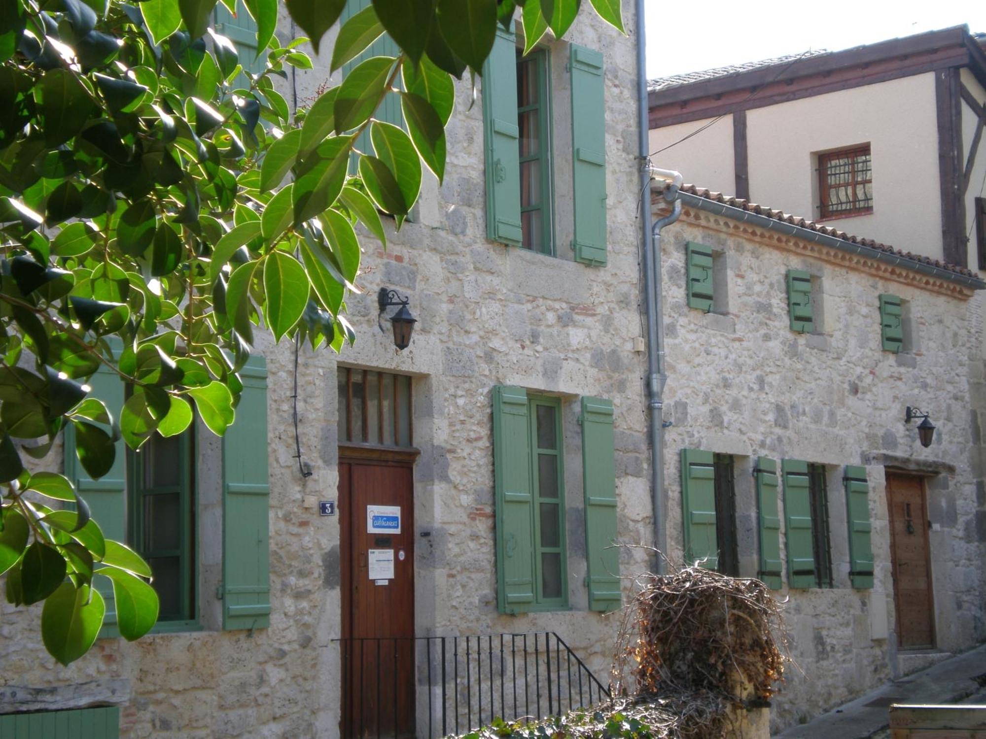 Chambre D'Hotes La Tour De Brazalem Nérac Buitenkant foto