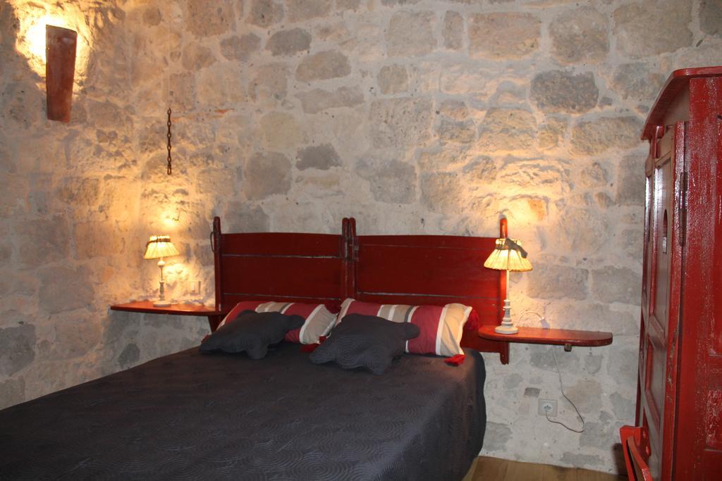 Chambre D'Hotes La Tour De Brazalem Nérac Buitenkant foto